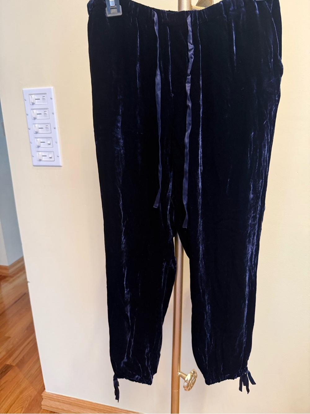 Joie Navy Velvet Drawstring Joggers